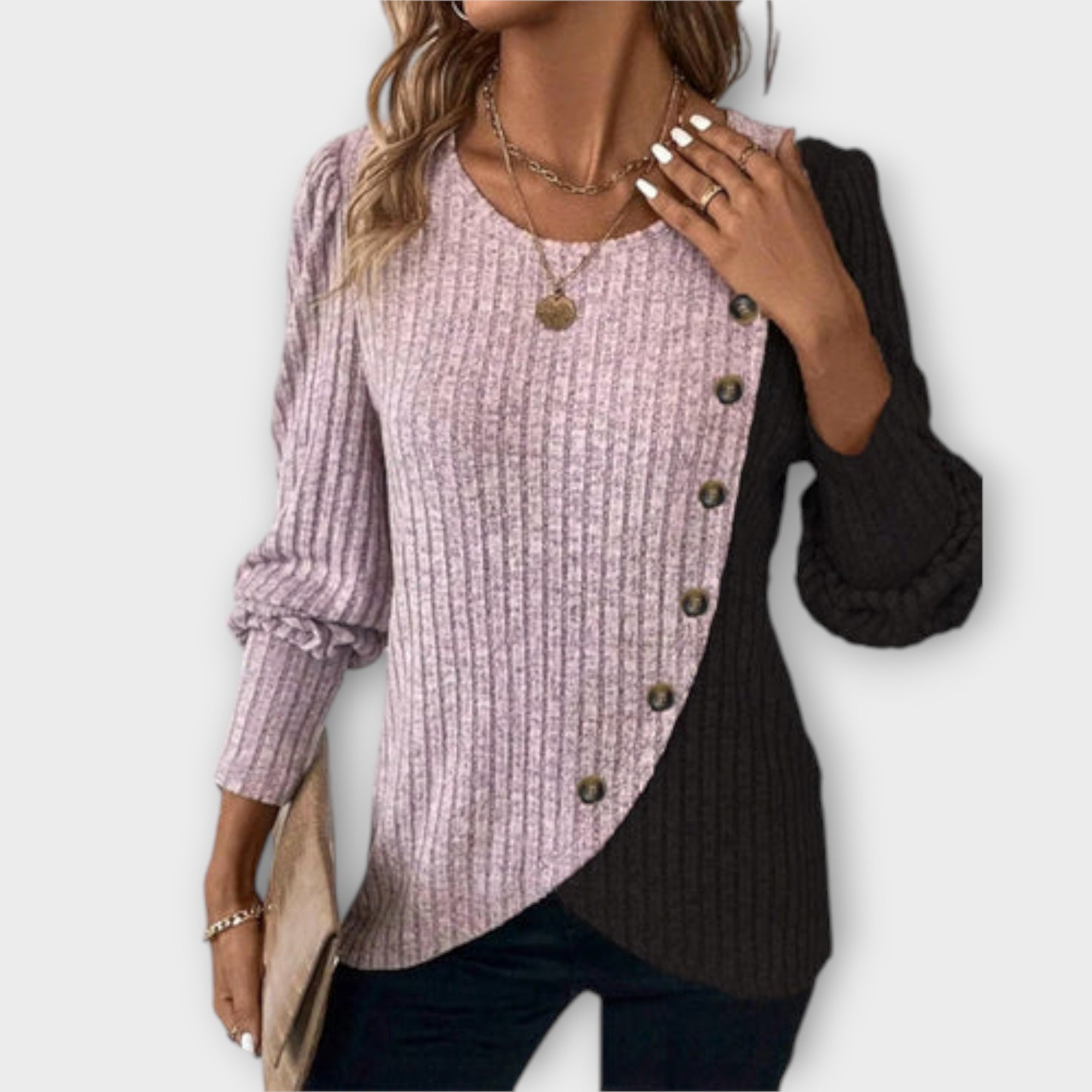 Lucie | Asymmetrischer Strickpullover mit Knöpfen