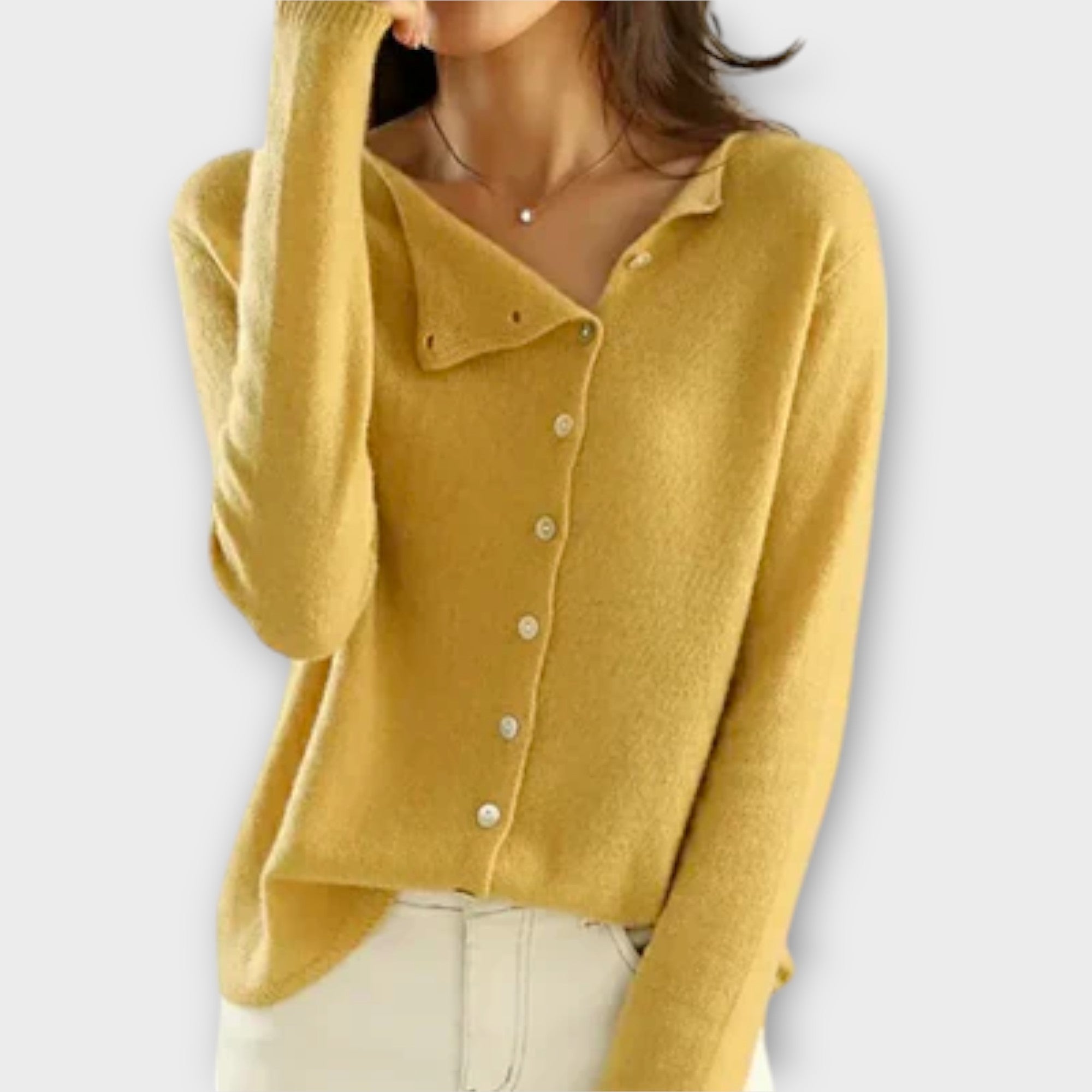 Tereza | Eleganter Pullover mit asymmetrischer Knopfverschlüsse